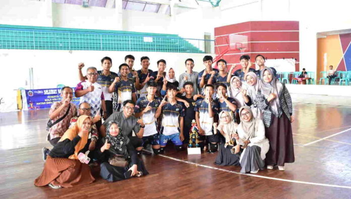 SMAN 2 Banjar Juara 1 Ajang Turnamen Bola Voli Haornas ke-40
